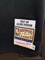 Allen Iverson 76ers 1997–98 black jersey, actual size L sample photo