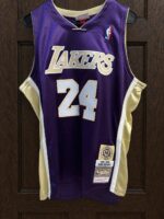 Kobe Bryant Lakers Hall of Fame purple jersey, actual size L sample photo