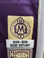 Kobe Bryant Lakers Hall of Fame purple jersey, actual size L sample photo