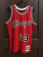 Michael Jordan Bulls 1984–85 rookie red jersey, actual size L sample photo