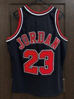 Michael Jordan Bulls 1997–98 black jersey, actual size L sample photo