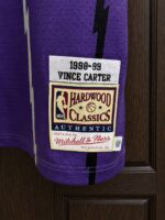 Vince Carter Raptors 1998–99 purple jersey, actual size L sample photo
